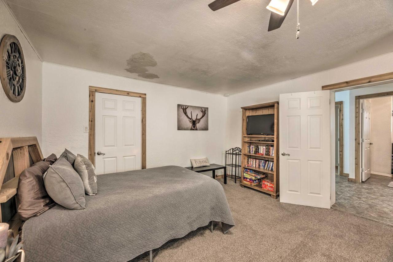 Tranquil Cabin With Stream And Deck Near Dtwn Ruidoso! Eksteriør billede