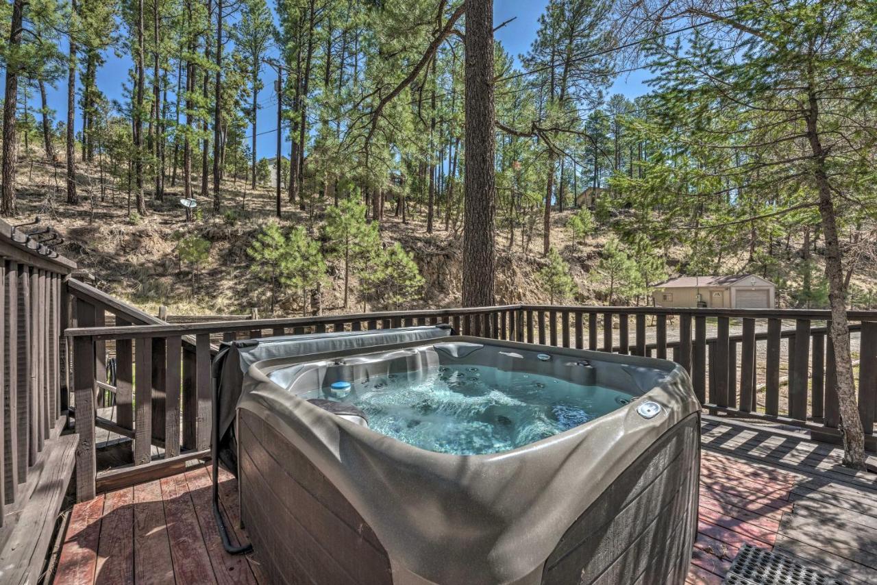 Tranquil Cabin With Stream And Deck Near Dtwn Ruidoso! Eksteriør billede